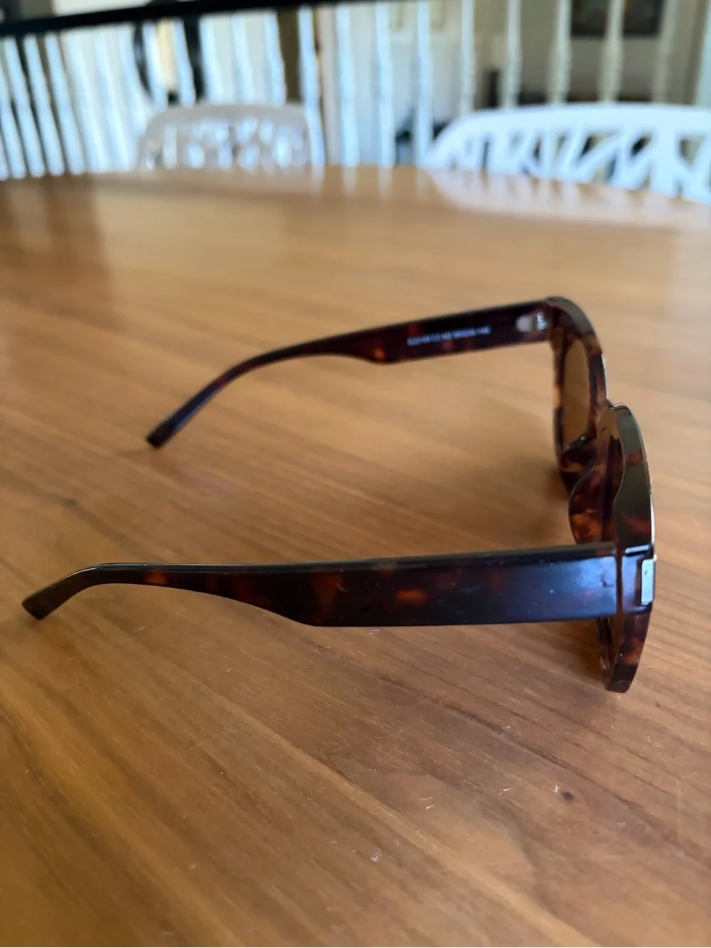 Sojos Brown Tortoise Women's Sunglasses - Classic UV Protection